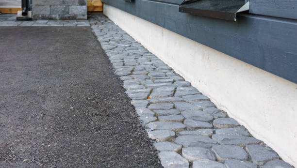 Best Professional Driveway Pavers  in Hamlet, IN
